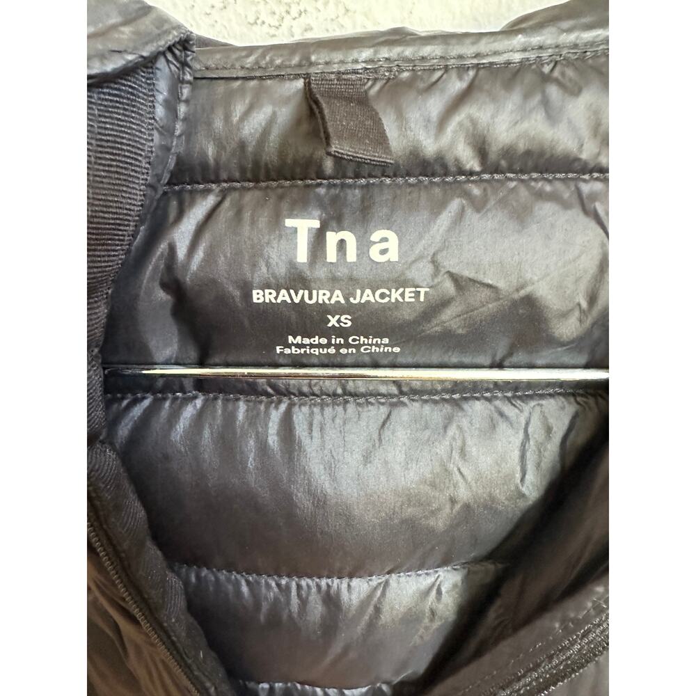 Aritzia TNA Bravura Jacket Womens XS Black Goose Down Long Puffer Hooded - Picture 3 of 5